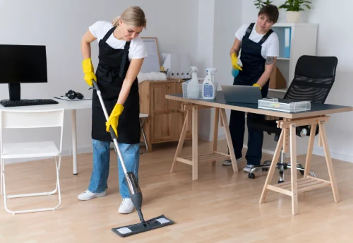 Nettoyage de bureau professionnel à Saint-Maurice-de-Gourdans